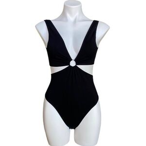 ANWND Black Cut Out Sleeveless Bodysuit